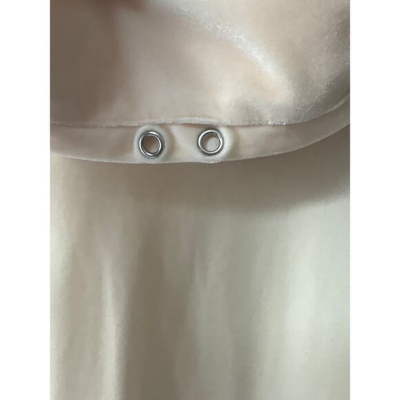 Women’s 1x velour mock turtleneck long sleeve - Picture 3 of 4